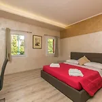 Red Lion Гостевой дом